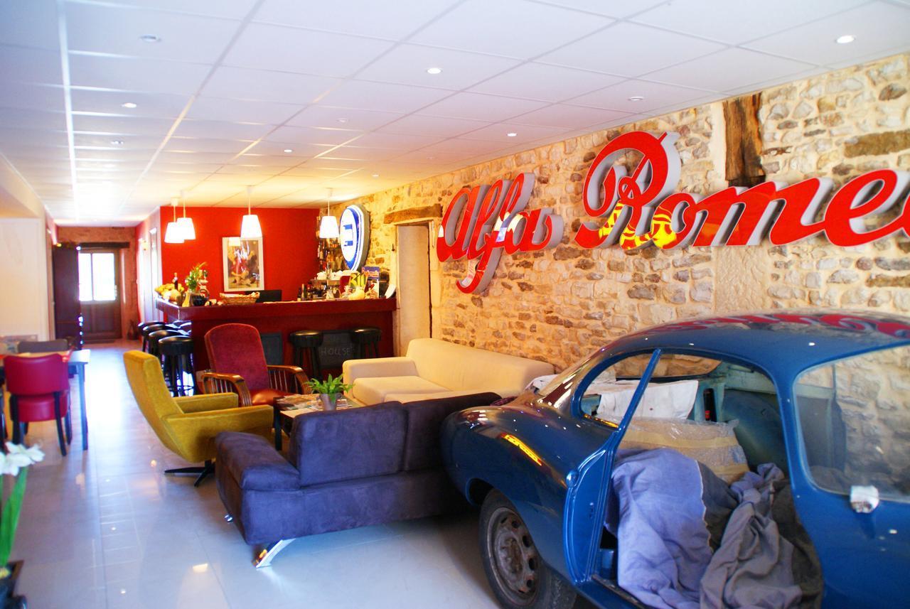 Chez Catharina Oldtimer B&B Levoncourt  エクステリア 写真
